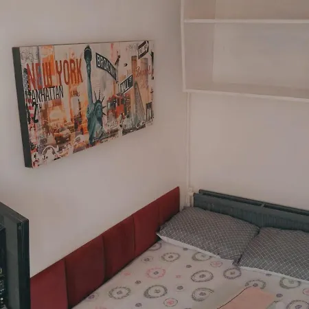 Apartament Mini 3 Aproape De Centru Bucureşti