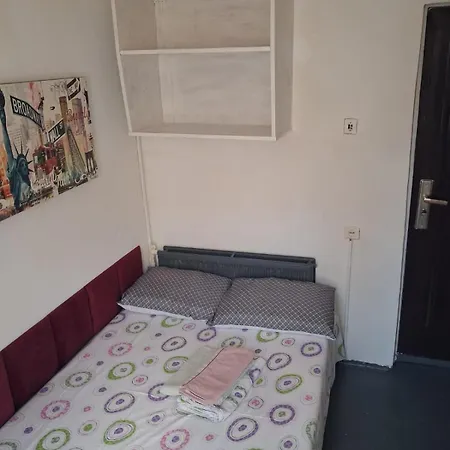 Mini 3 Aproape De Centru Διαμέρισμα *